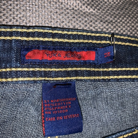 Jeans. - Picture 2 of 6